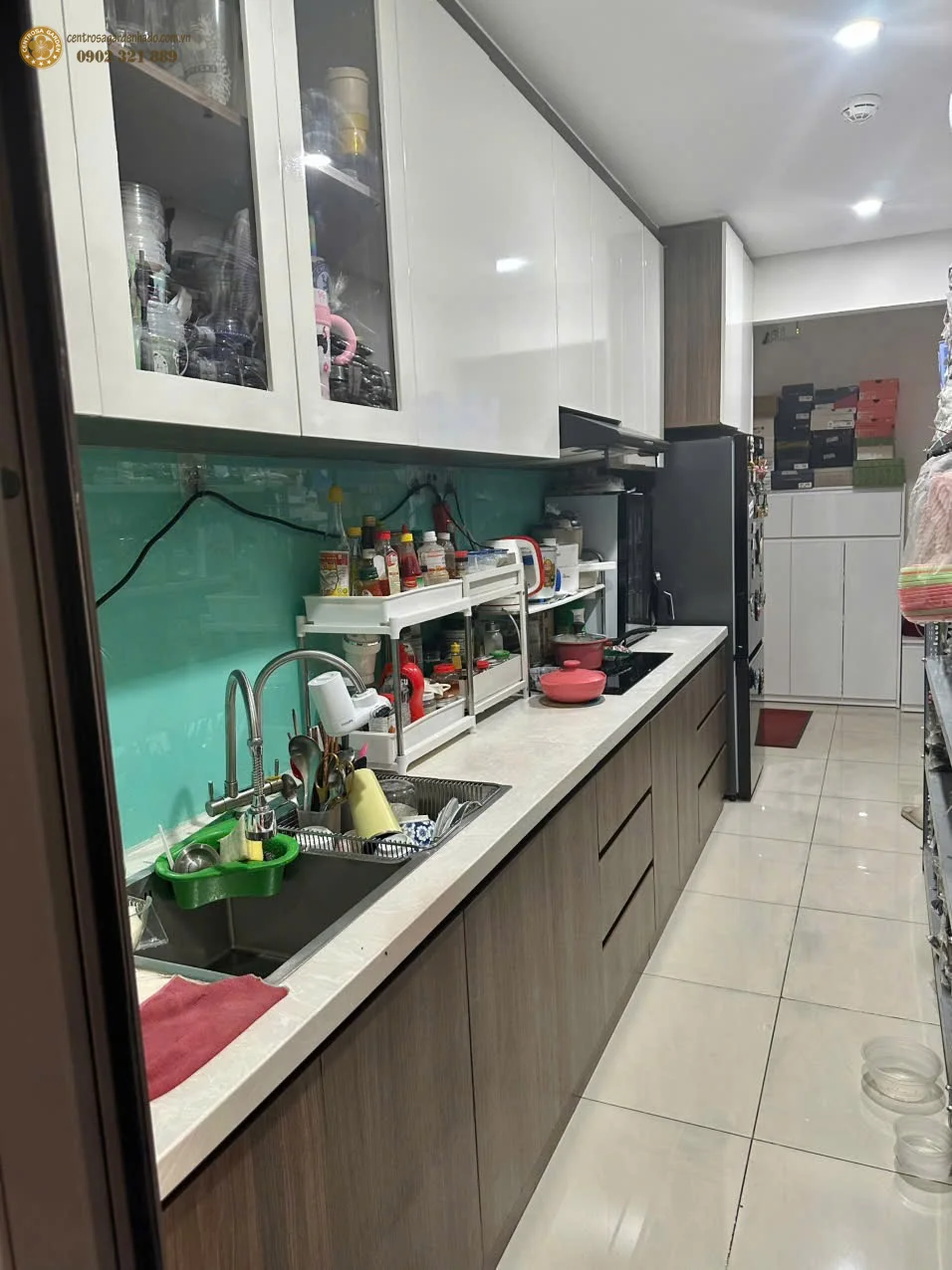 Khu bếp và ban công căn hộ 2PN