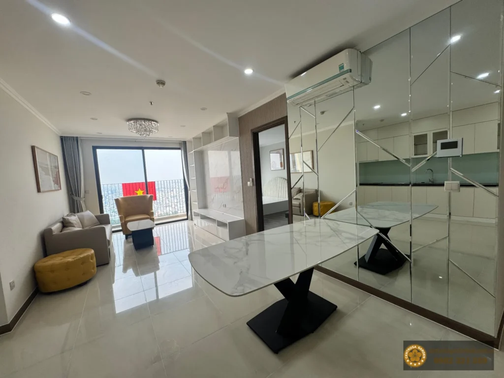 Phòng khách và bàn ăn căn hộ Hà Đô Centrosa 105m2 2PN+ Iris 3 tầng 25.