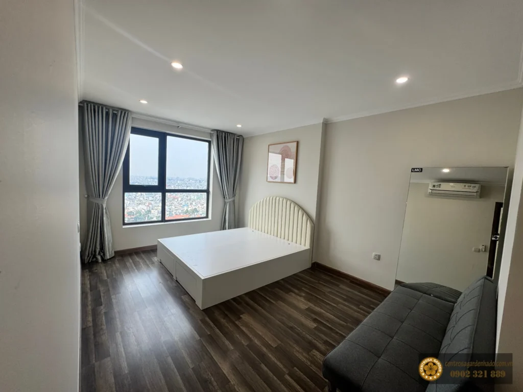 Phòng ngủ master căn hộ Hà Đô Centrosa 105m2 tầng 25 Iris 3 view thành phố.